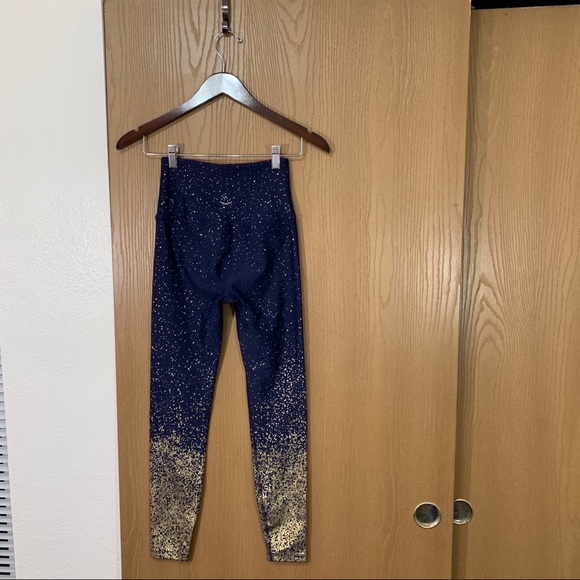 Beyond Yoga Alloy Ombre High Waisted Legging - Picture 6 of 8